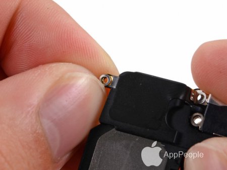 Как заменить заднюю крышку на iPhone 5 Как заменить заднюю крышку на iPhone 5