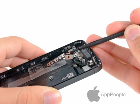 Как заменить заднюю крышку на iPhone 5 Как заменить заднюю крышку на iPhone 5